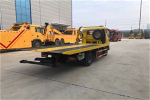 阜新非事故拖车