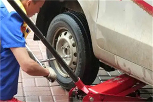 阜新附近拖车24小时服务热线电话